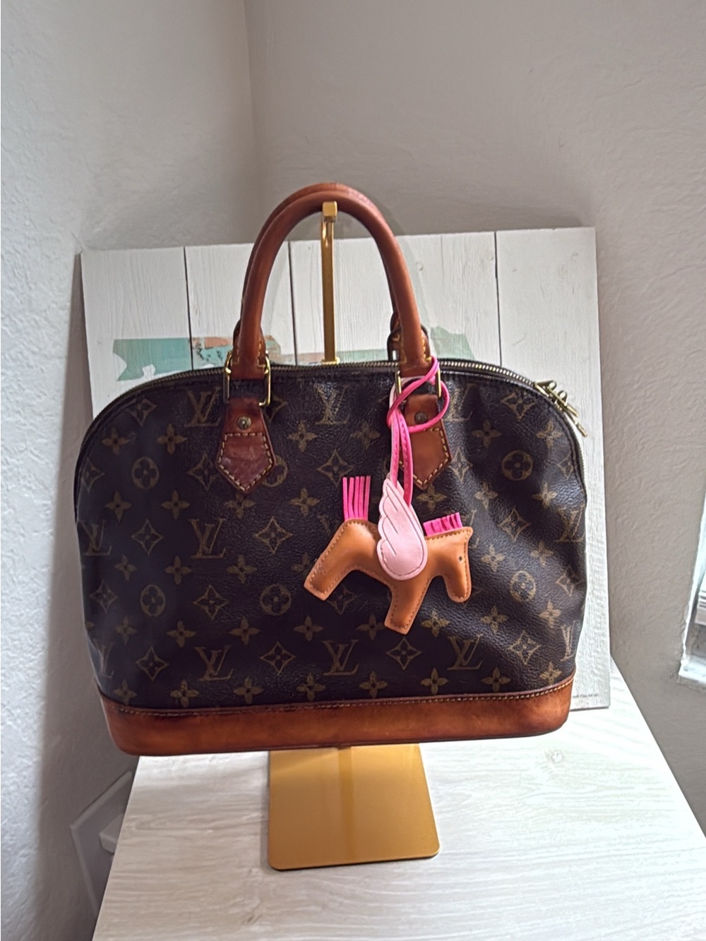 Vintage loved Louis Vuitton Alma and wallet set all
For one price !! - Picture 2 of 16